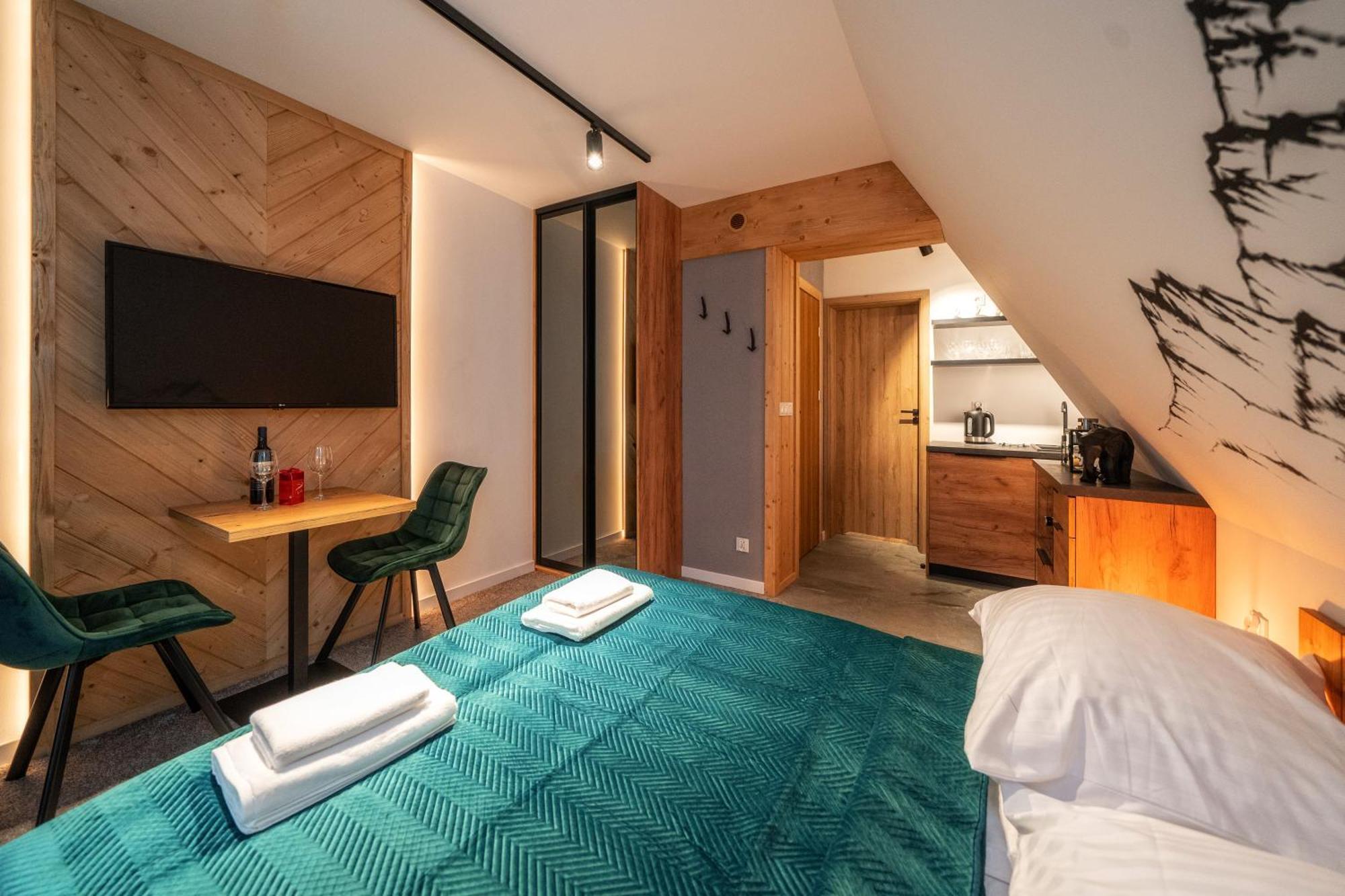 Tatrzanska Miejscowka - Apartamenty Centrum Zakopane Rum bild