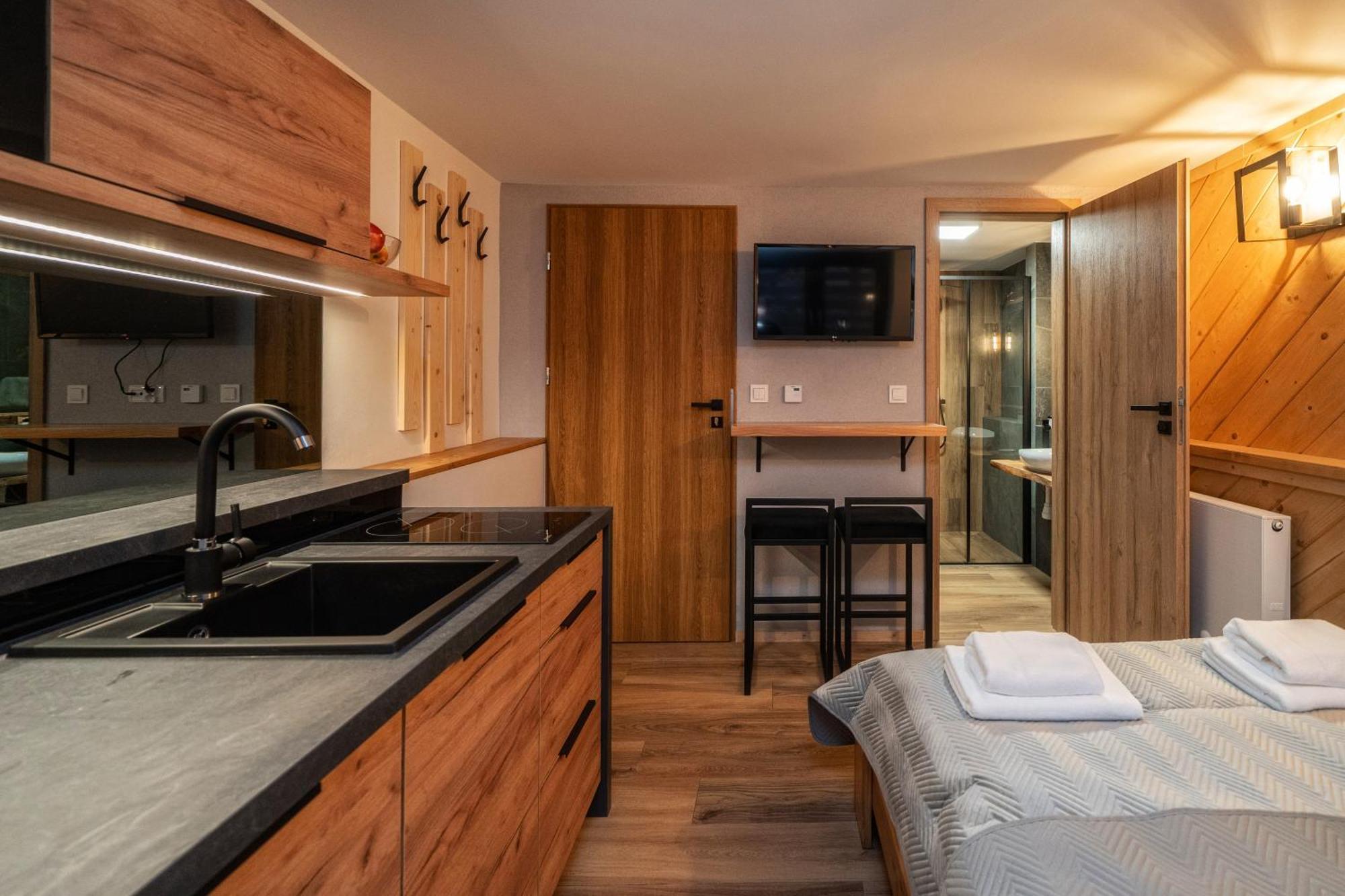 Tatrzanska Miejscowka - Apartamenty Centrum Zakopane Rum bild
