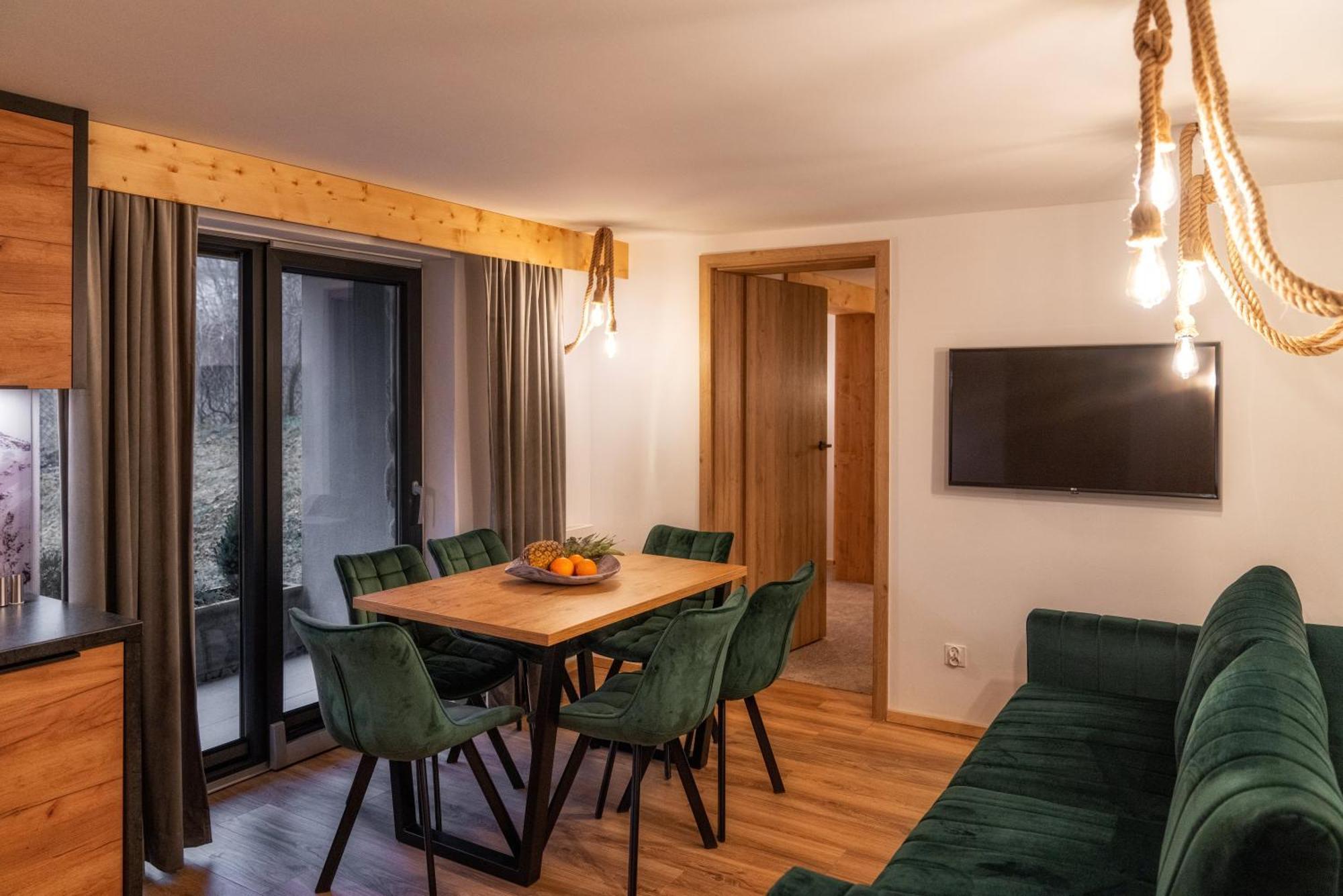 Tatrzanska Miejscowka - Apartamenty Centrum Zakopane Rum bild